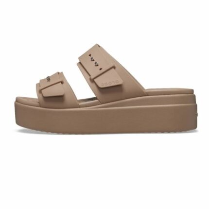 SM-10-SS2025-38a - Γυναικεία Ανατομικές Παντόφλες Brooklyn Buckle LowWdg CROCS Latte